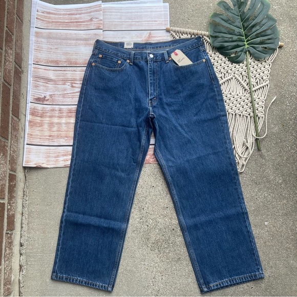 New Men’s Levi’s Jeans Size 38- 550 Relaxed - Picture 2 of 7